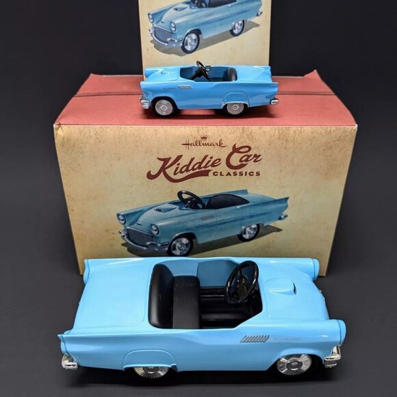 Hallmark Kiddie Car Classics 1957 Blue Ford Thunderbird MINI PEDAL CAR Model & M - Picture 1 of 8